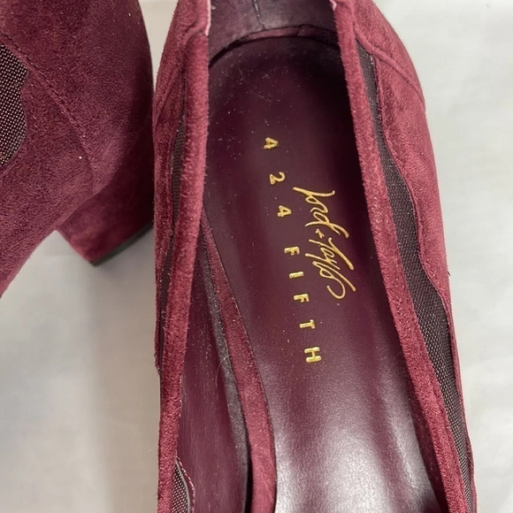 LORD & TAYLOR Block Heel Pumps Burgundy Suede Scalloped Mesh Round Toe Size 6.5 - Picture 9 of 12